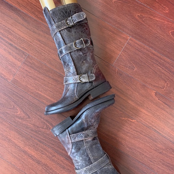 Steve Madden Buck Leather Boots 6 M Women